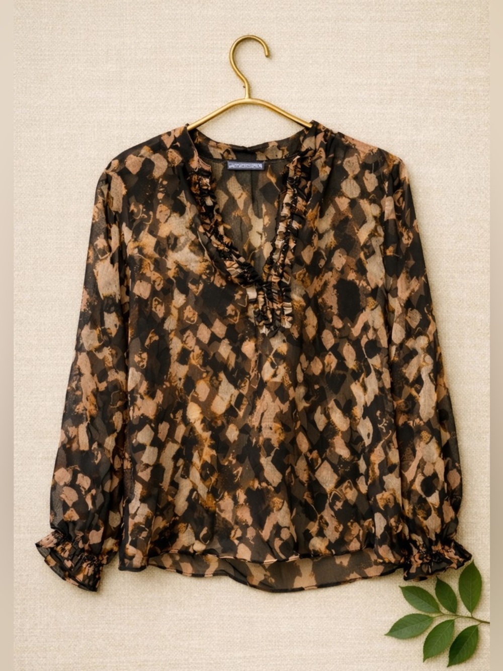 Simply Vera Vera Wang Sheer Abstract Blouse – Flowy Layering Style | Size L
